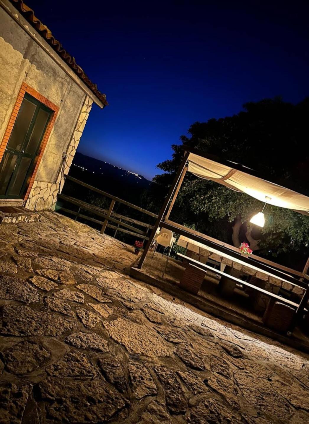 "San Placido Green House" Villa Con Piscina Castel di Iudica Екстер'єр фото